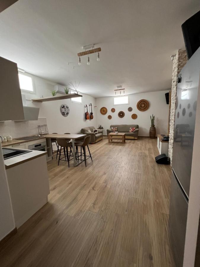 Tavernetta Open Space Lejlighed Specchia Eksteriør billede